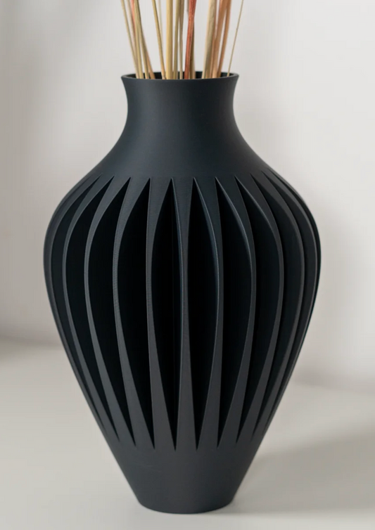 florero decorativo “Línea Escultural”